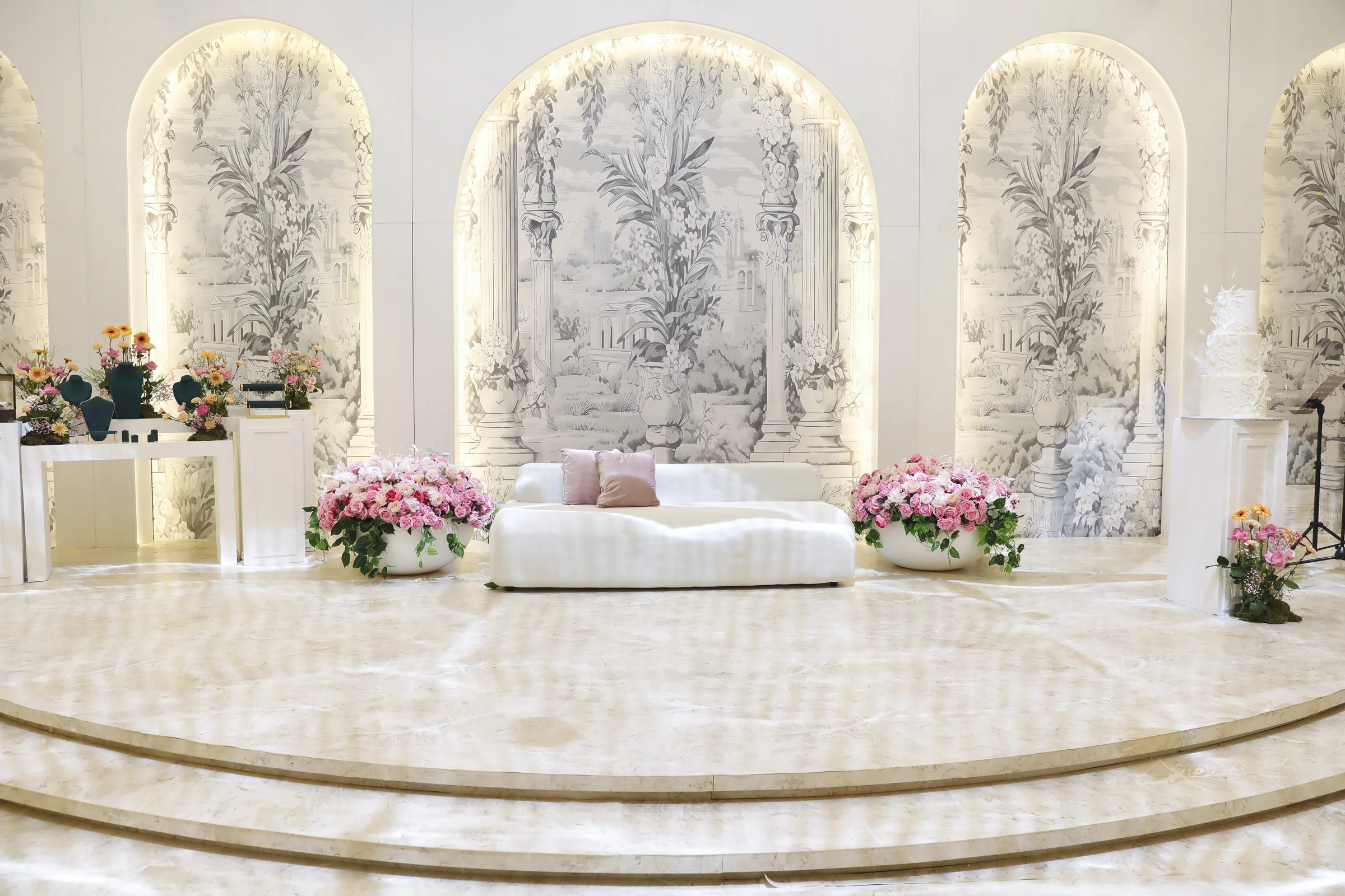 Weddings & Engagements